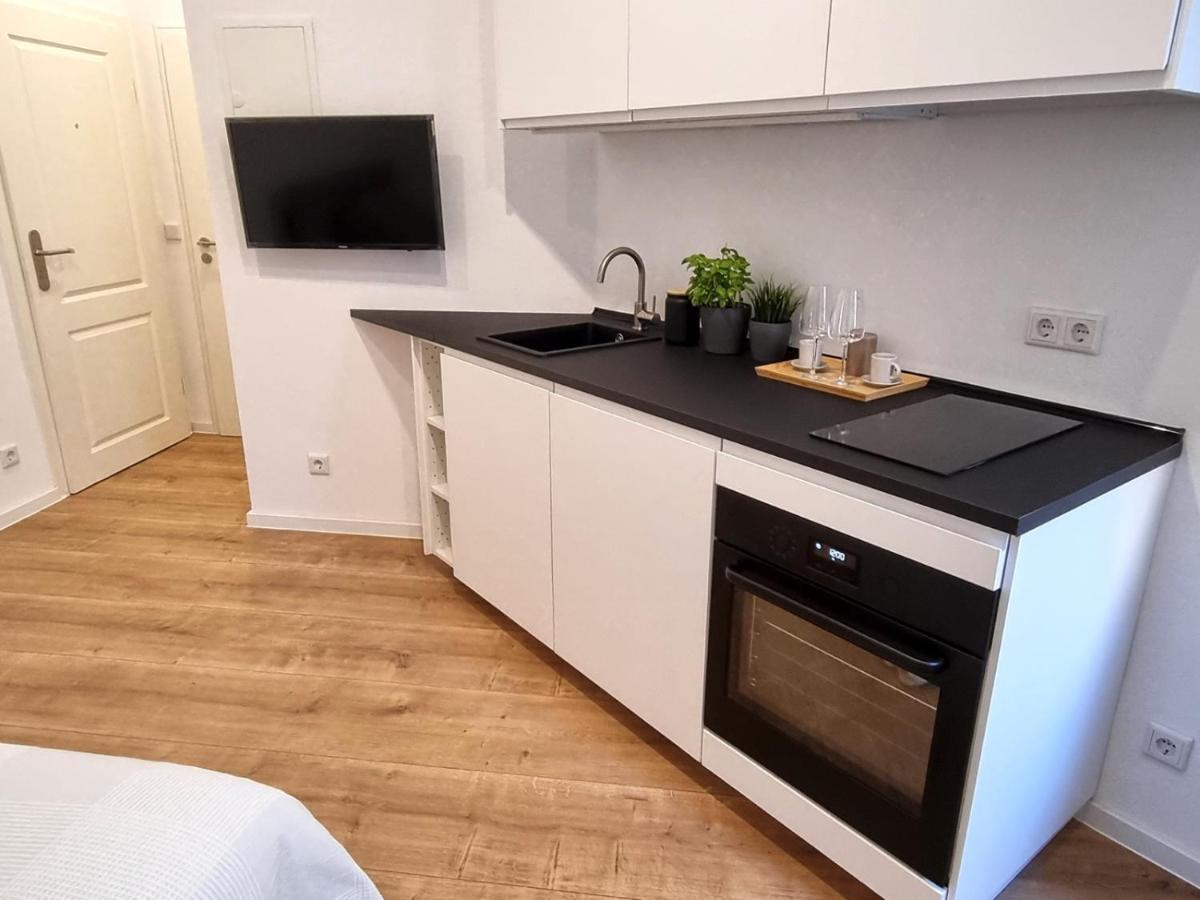 Modernes Apartment Karlsruhe Exterior foto